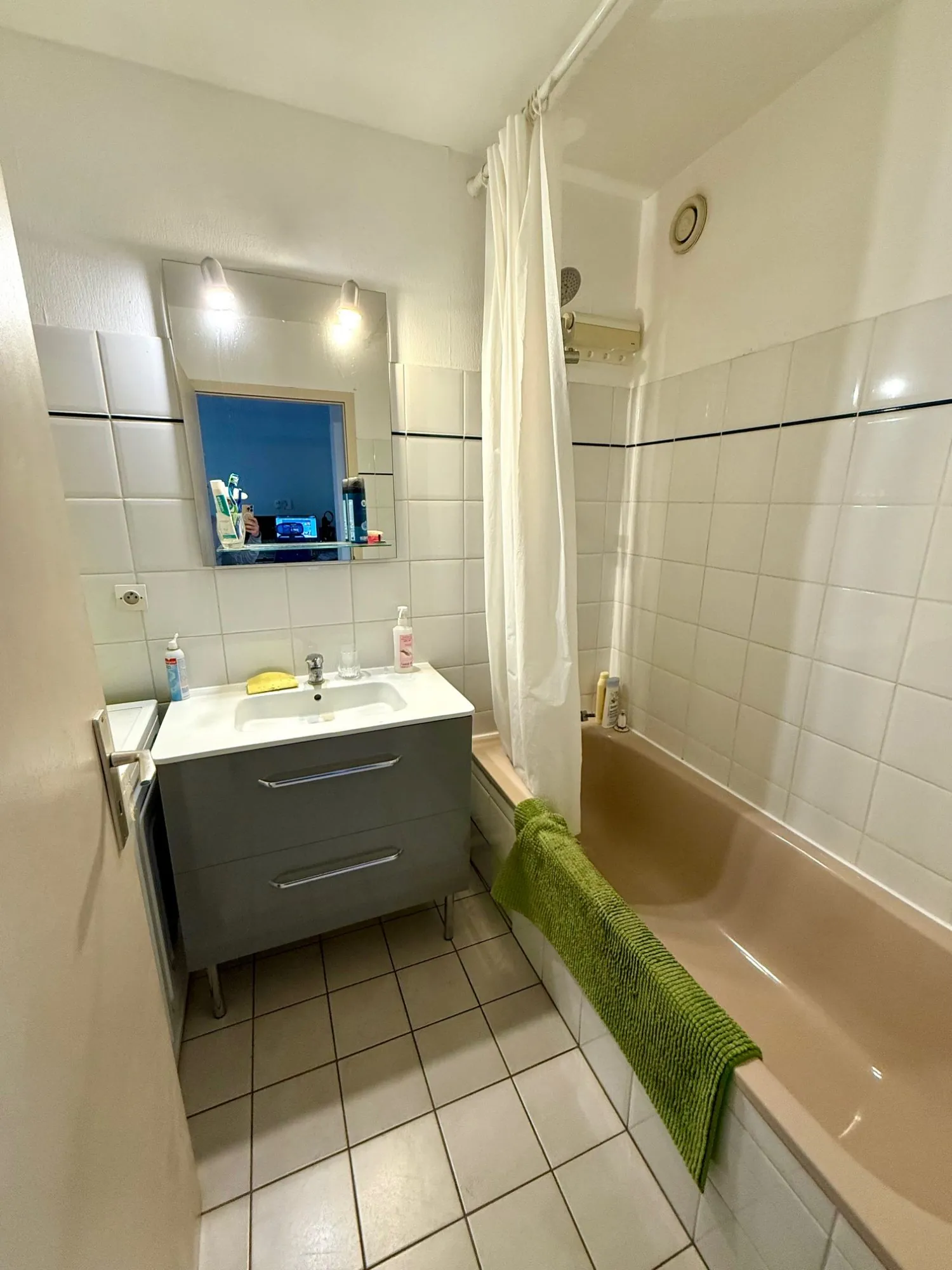 Appartement 2 pièces de 59,5 m² avec terrasse, parking à Wolfisheim - Opportunité d'investissement 