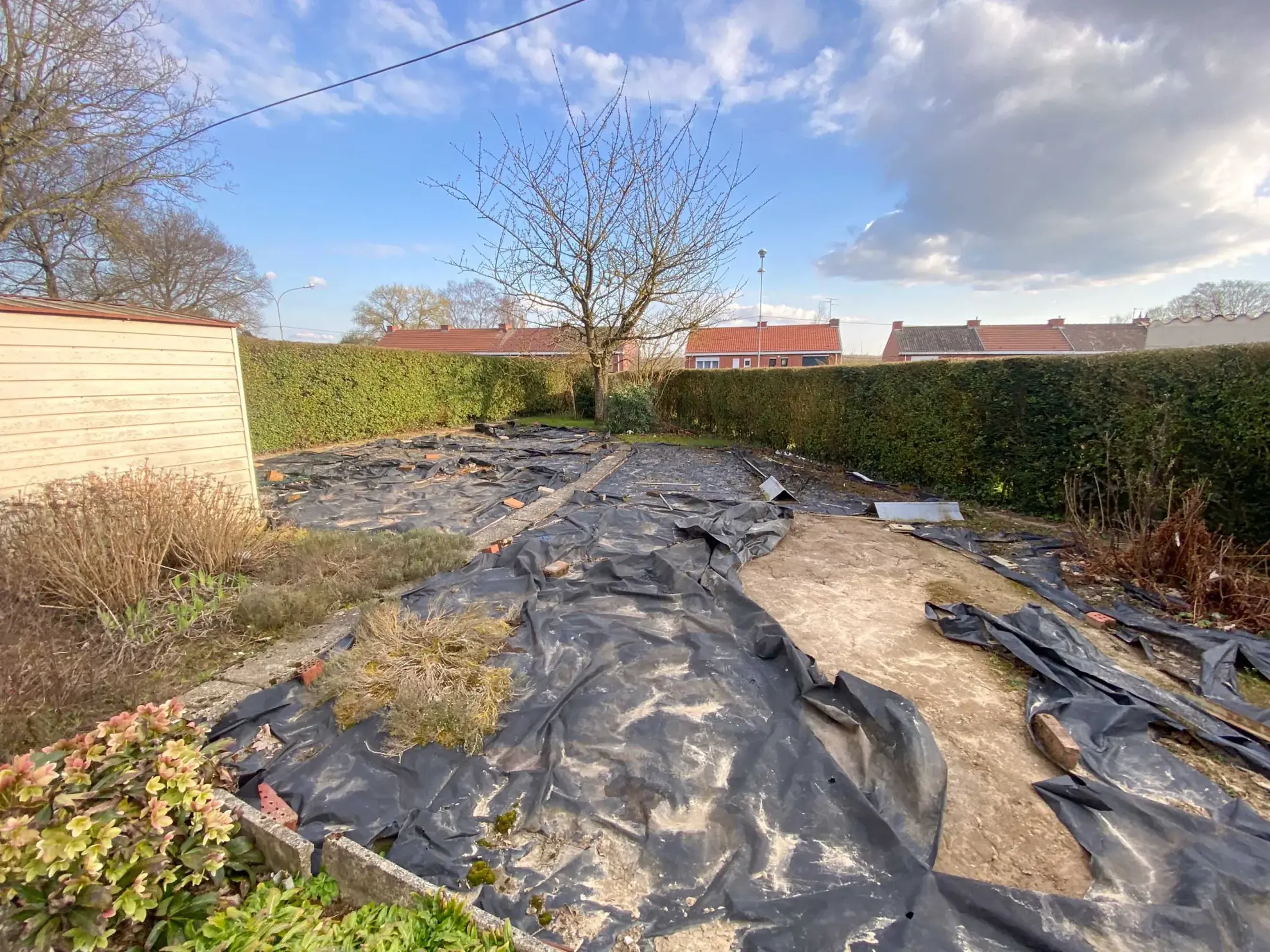 Maison semi-individuelle à Assevent avec jardin et garage, calme et lumineuse 