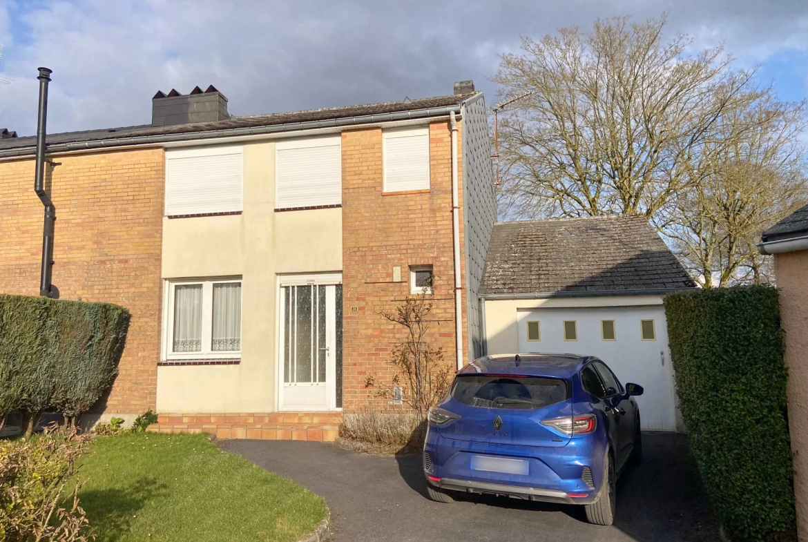 Maison semi-individuelle à Assevent avec jardin et garage, calme et lumineuse 