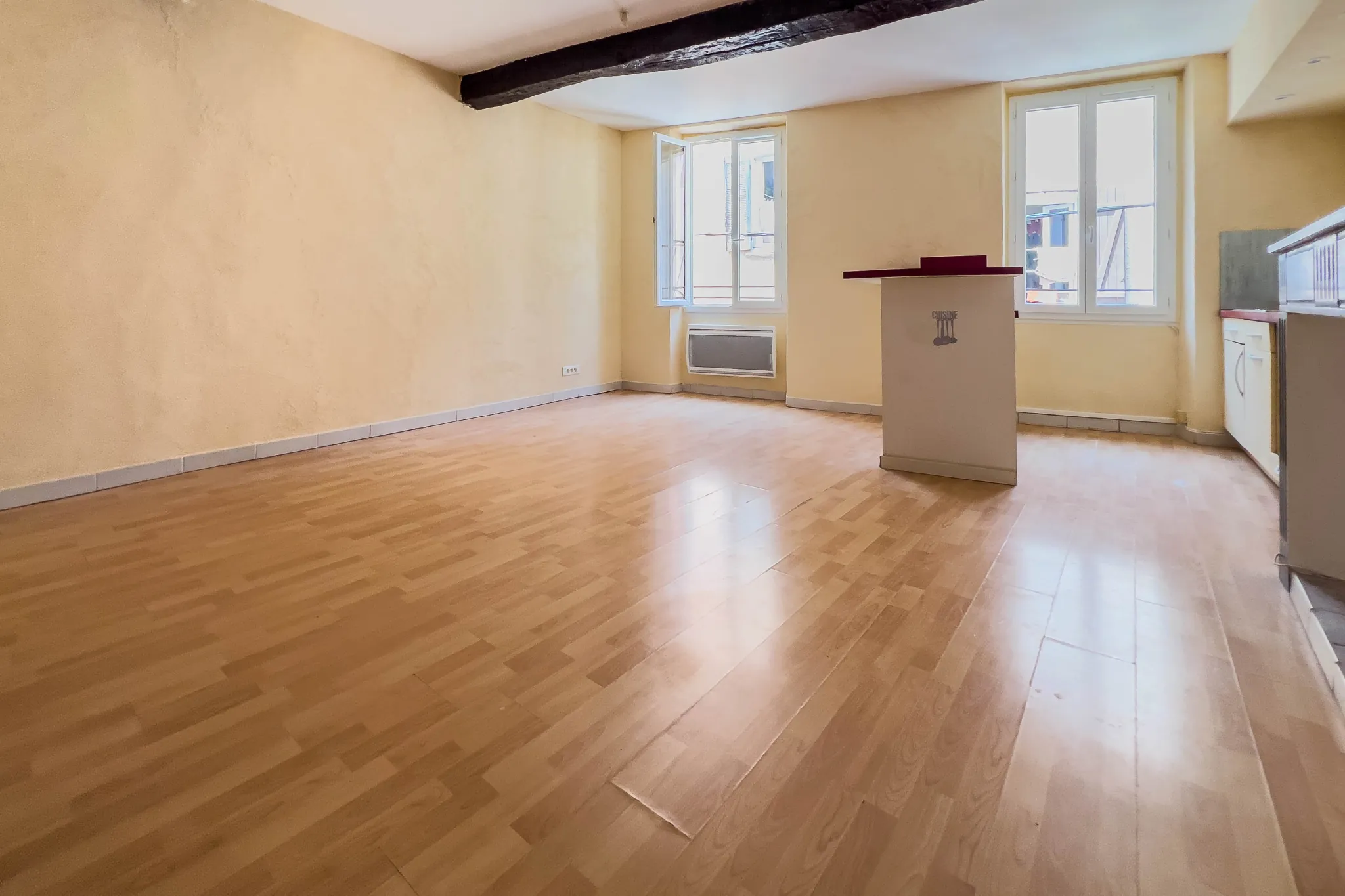 Appartement lumineux à vendre à Cuers — Investissement rentable de 47 m² 