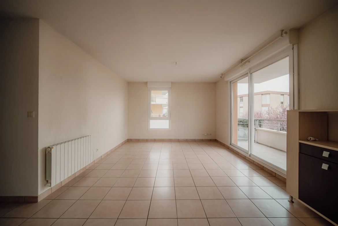 Appartement T3 avec balcon et stationnement à Riom 