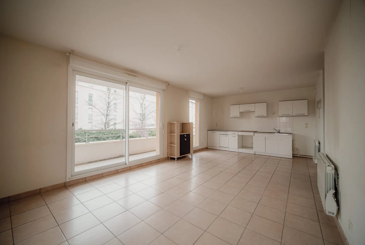 Appartement T3 avec balcon et stationnement à Riom 