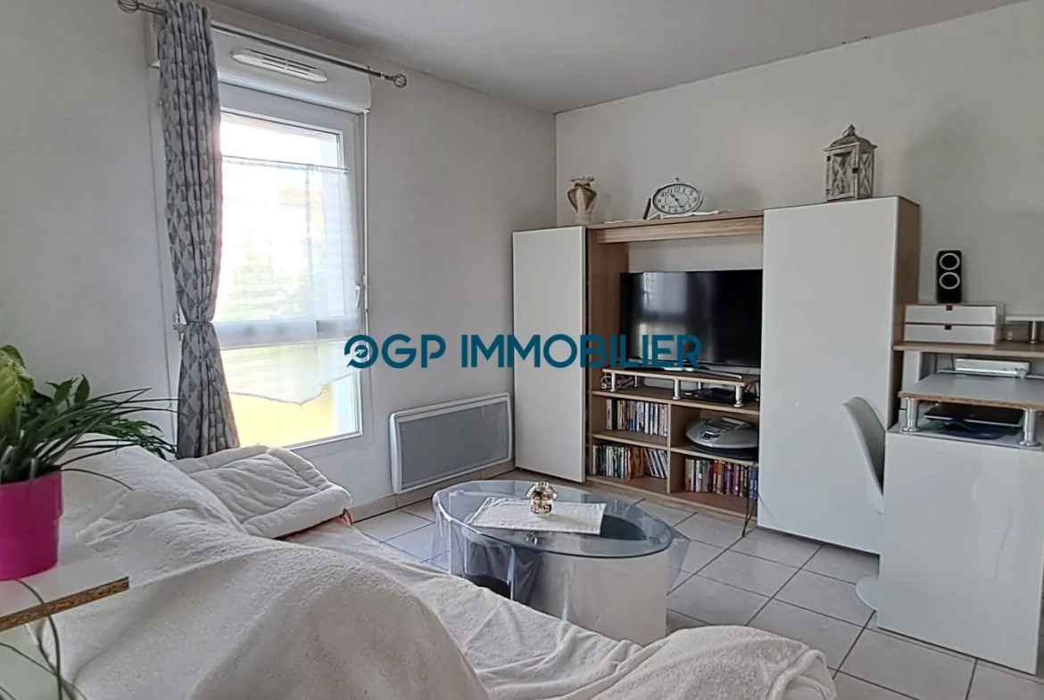 Appartement T2 lumineux avec balcon et parking en vente à Plaisance-du-Touch 