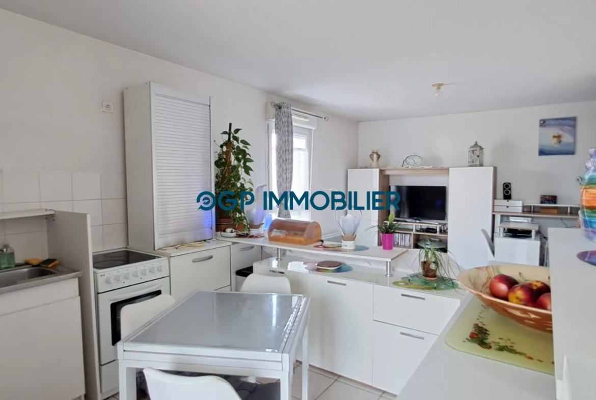 Appartement T2 lumineux avec balcon et parking en vente à Plaisance-du-Touch 