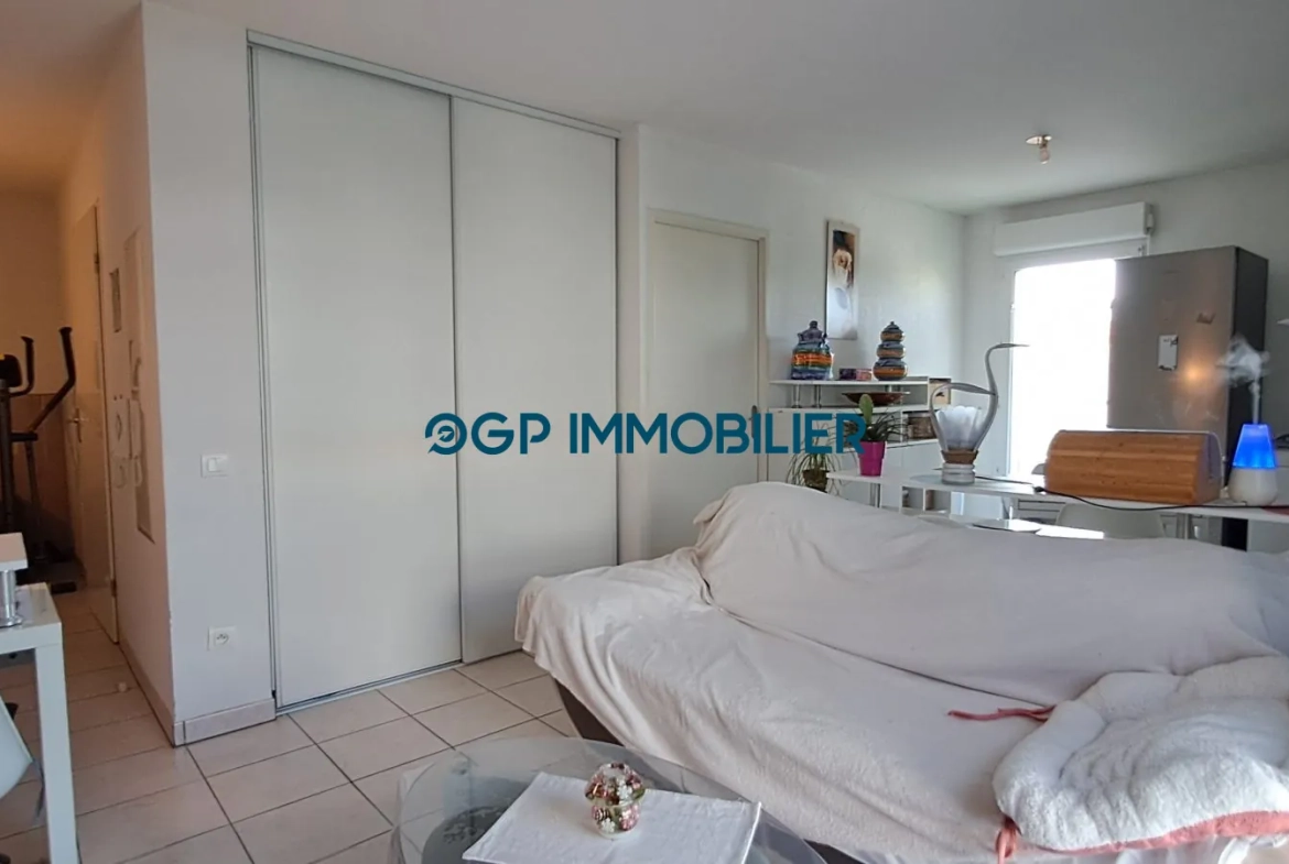 Appartement T2 lumineux avec balcon et parking en vente à Plaisance-du-Touch 
