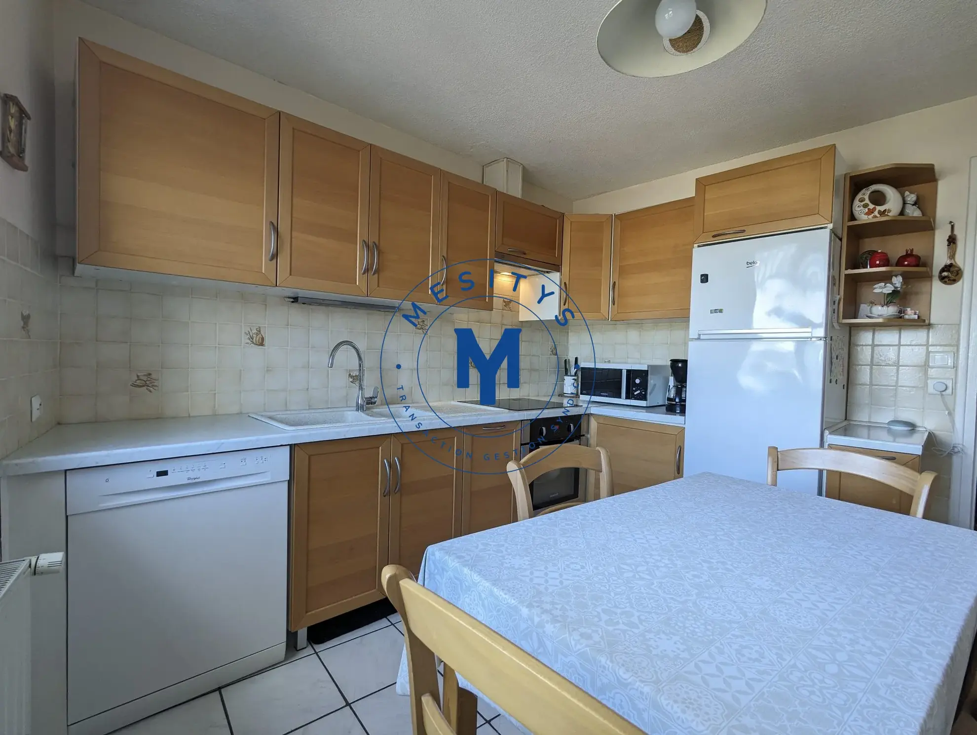 Charmante maison à Firminy avec terrasse et potentiel d'aménagement 