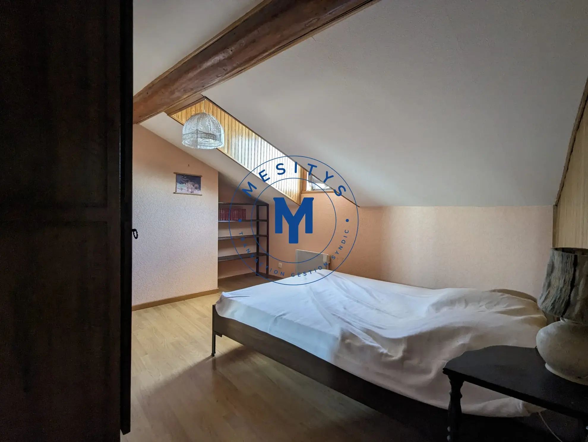 Charmante maison à Firminy avec terrasse et potentiel d'aménagement 