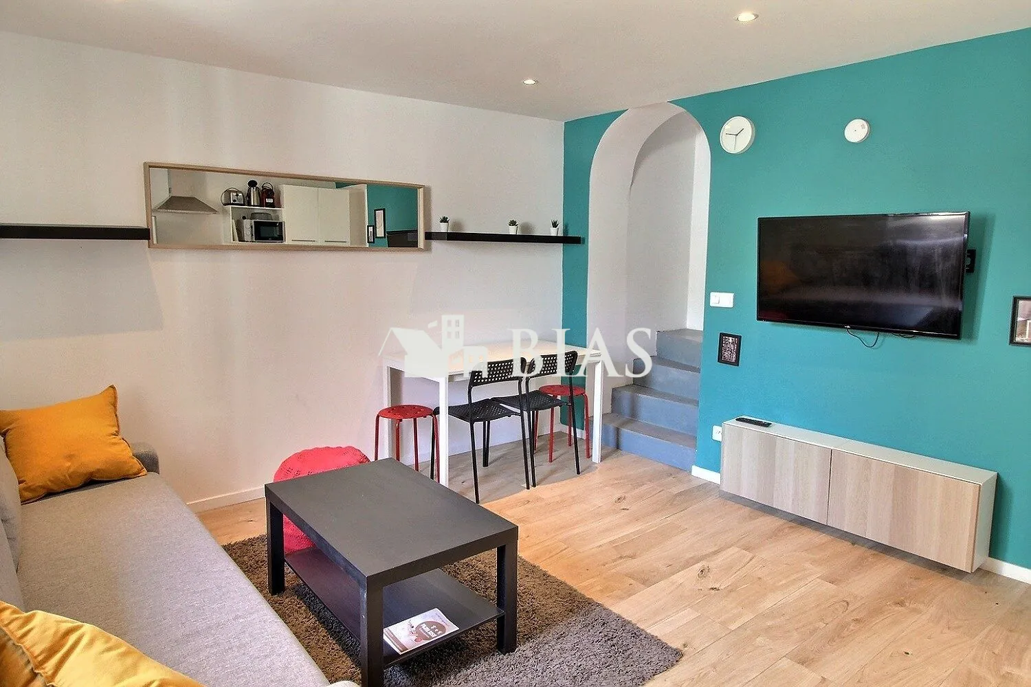 À vendre à Le Petit-Quevilly : Triplex meublé de 60 m² en parfait état pour investisseur 