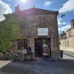 Local commercial de 200 m² en centre-ville à Nibelle