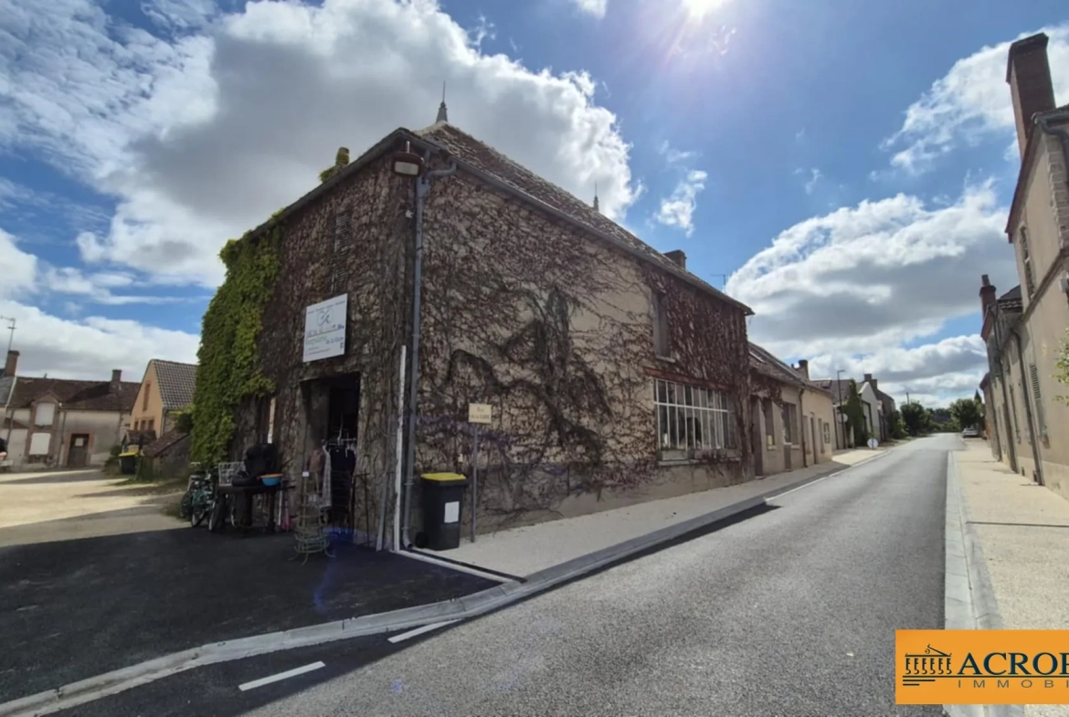 Local commercial de 200 m² en centre-ville à Nibelle 