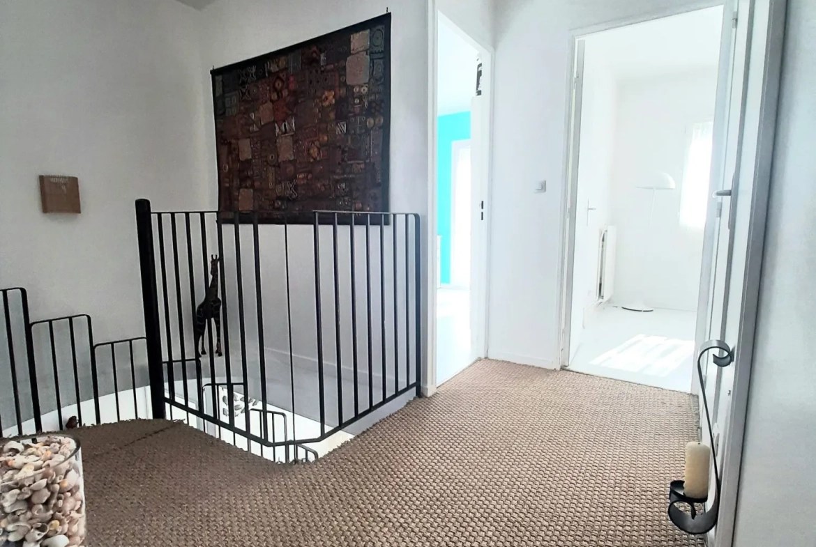 Maison 4 chambres avec jardin et garage à Choisy-au-Bac 