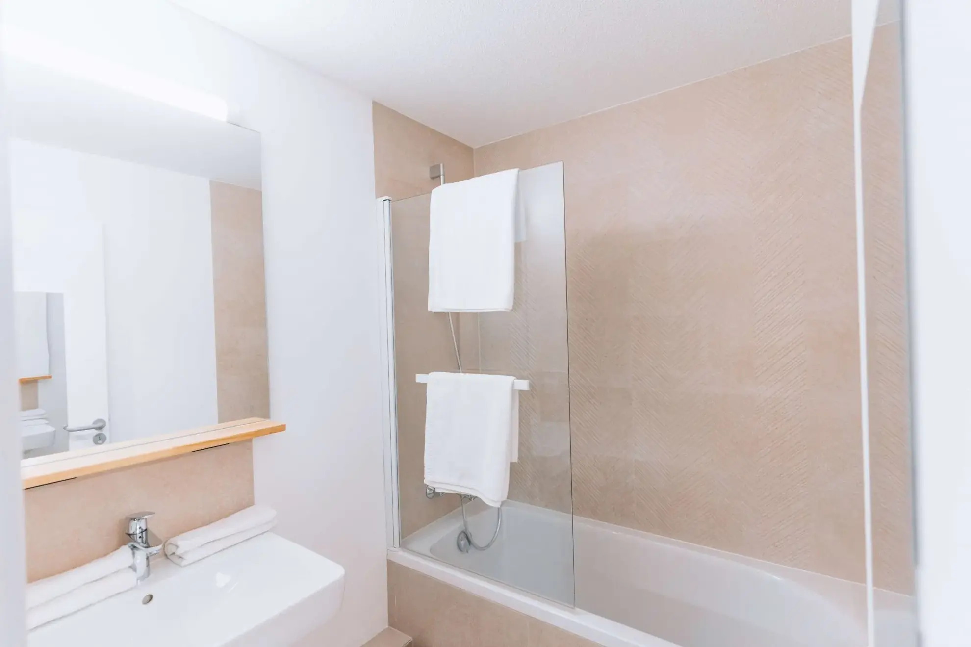 Appartement Duplex Meublé à Cauterets avec Loyers Sécurisés 