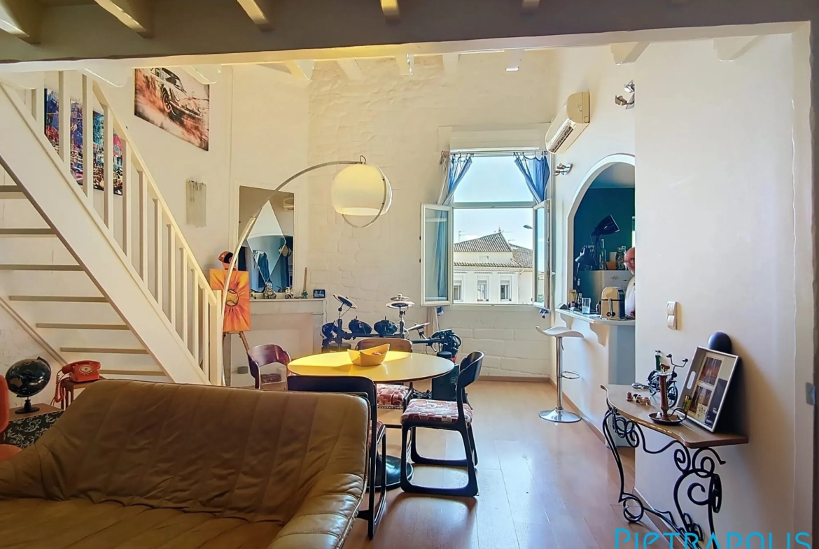 Appartement T2 Mezzanine rénové à Mèze - Investissement locatif sécurisé 