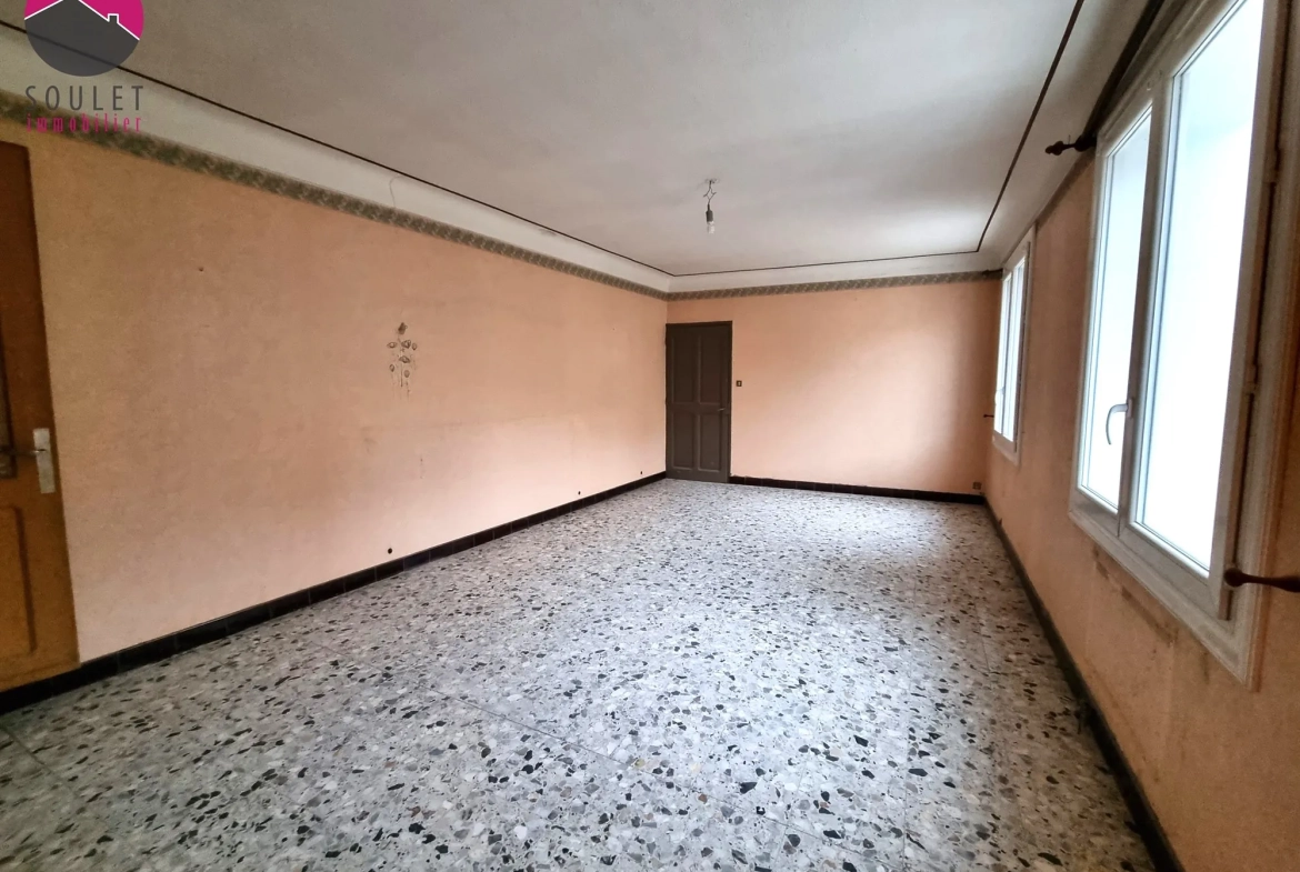 Maison de village à rénover de 90 m² à Mormoiron - Opportunité d'investissement 