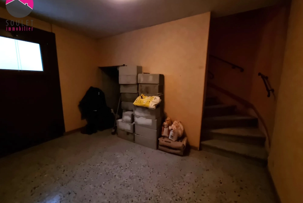 Maison de village à rénover de 90 m² à Mormoiron - Opportunité d'investissement 