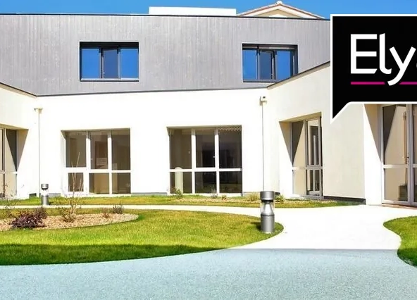 Vente d'une chambre de 20 m² en résidence sécurisée à Fronsac, proximité vignobles et Bordeaux
