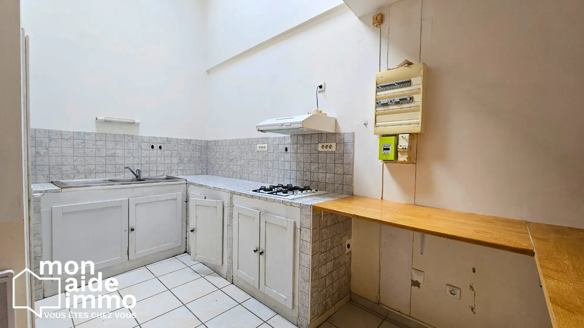 Belle propriété en pierre de 195 m² à Castillon-la-Bataille avec deux maisons en vente 