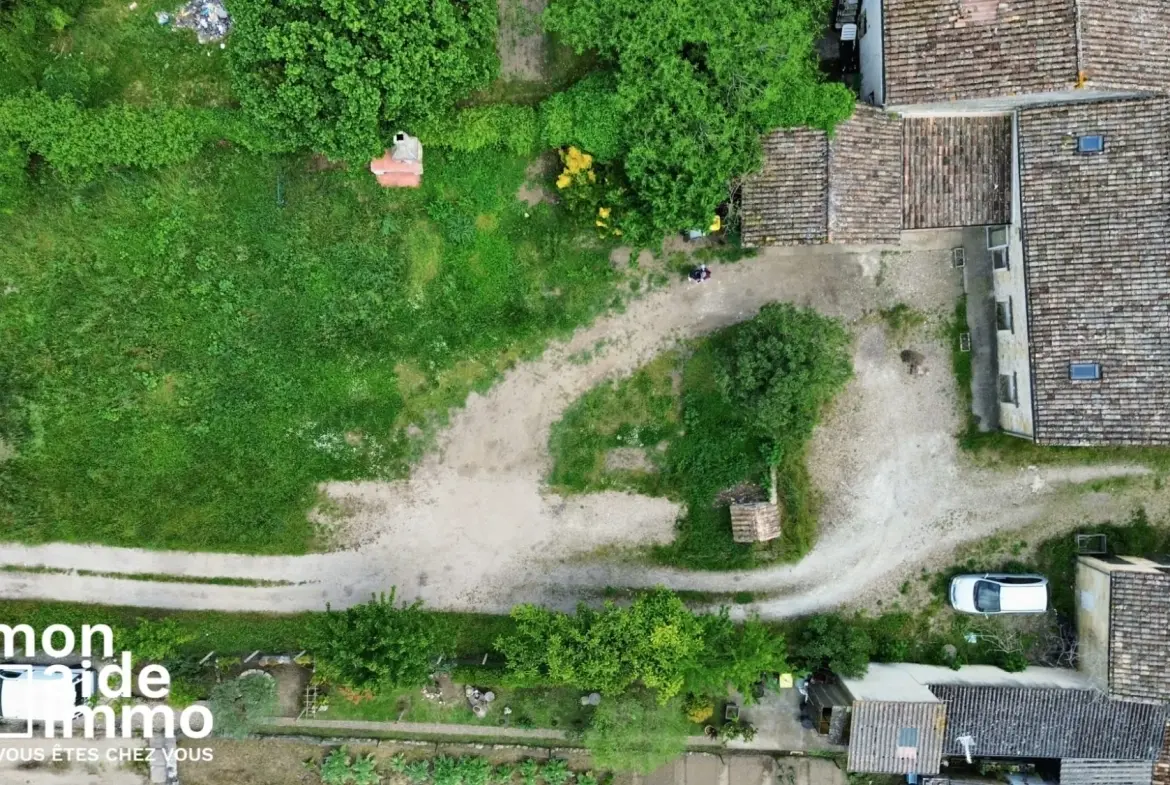Belle propriété en pierre de 195 m² à Castillon-la-Bataille avec deux maisons en vente 