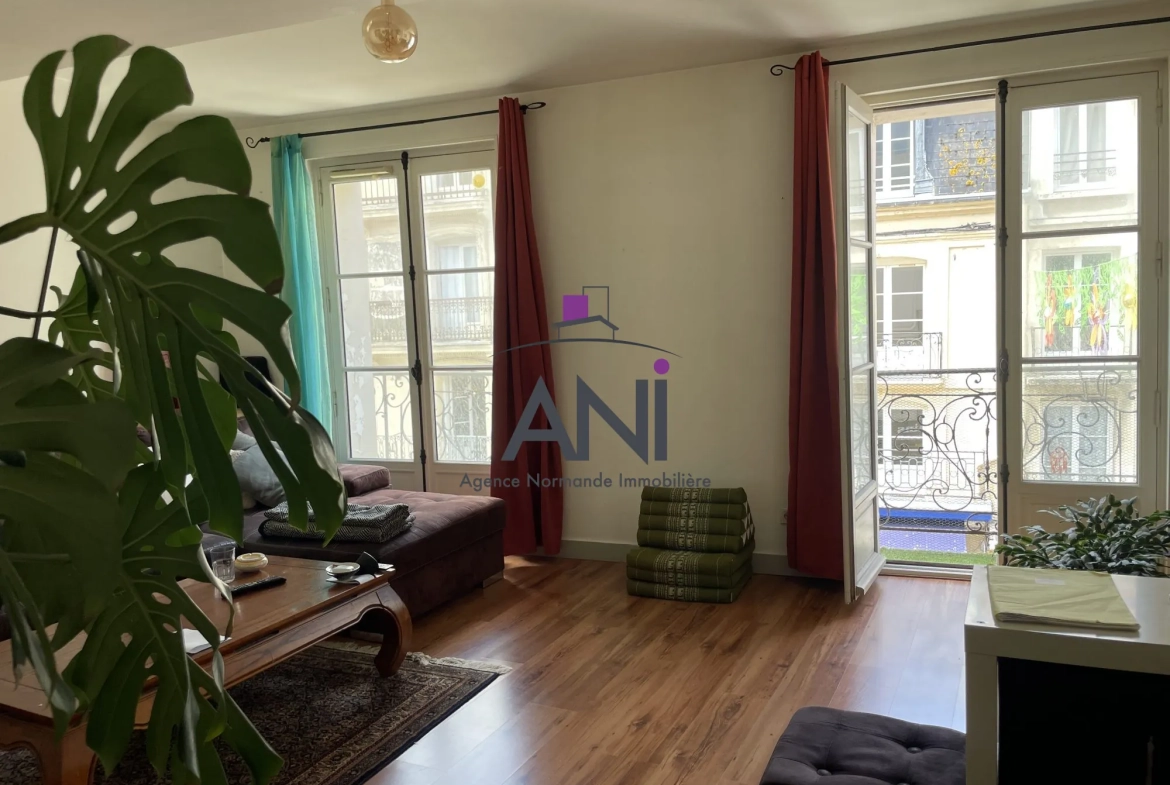 Appartement T3 au centre-ville de Dieppe avec Balcons - 69 m² 
