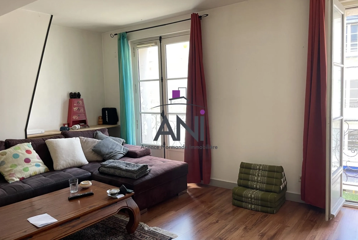Appartement T3 au centre-ville de Dieppe avec Balcons - 69 m² 