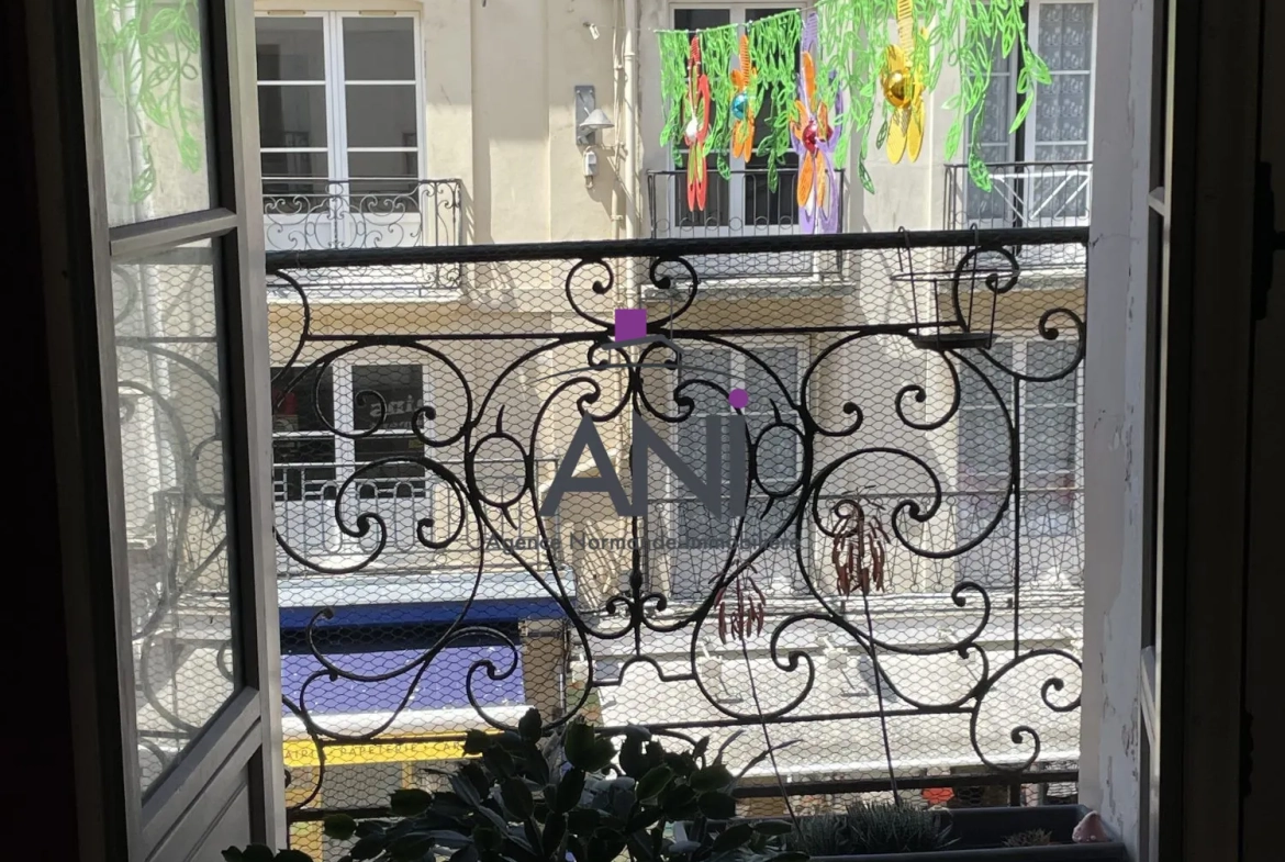 Appartement T3 au centre-ville de Dieppe avec Balcons - 69 m² 