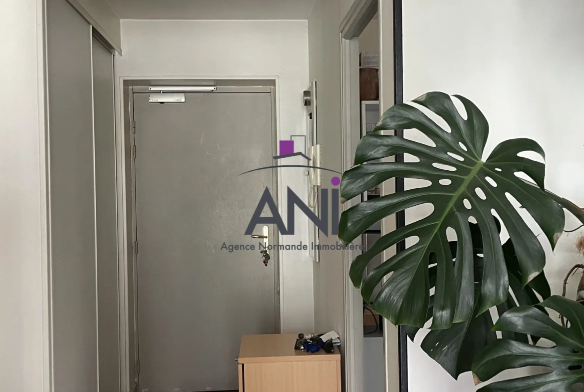 Appartement T3 au centre-ville de Dieppe avec Balcons - 69 m² 