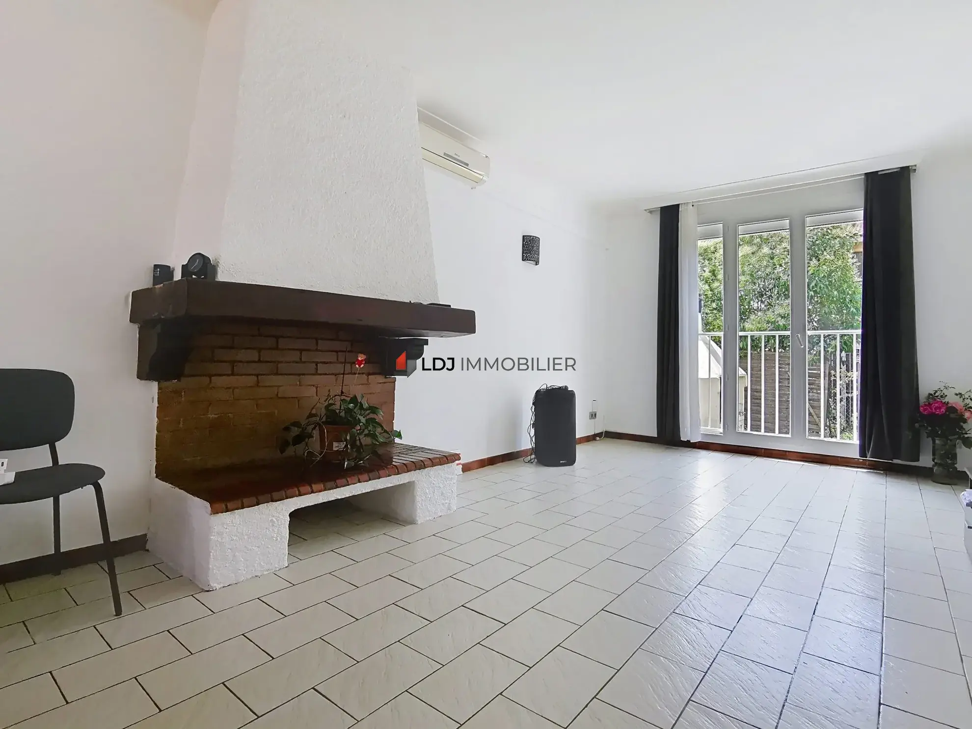 Maison 3 chambres avec garage à Perpignan dans secteur calme 