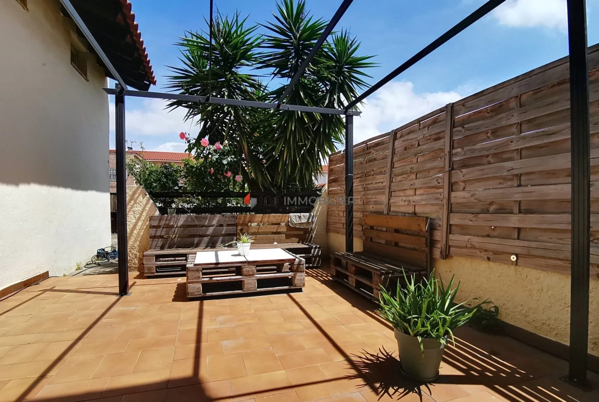 Maison 3 chambres avec garage à Perpignan dans secteur calme 