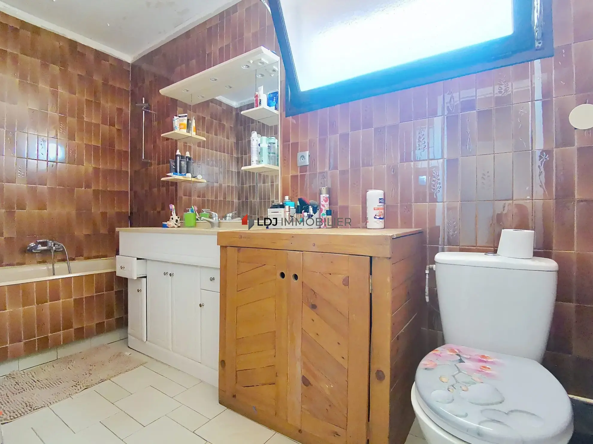 Maison 3 chambres avec garage à Perpignan dans secteur calme 