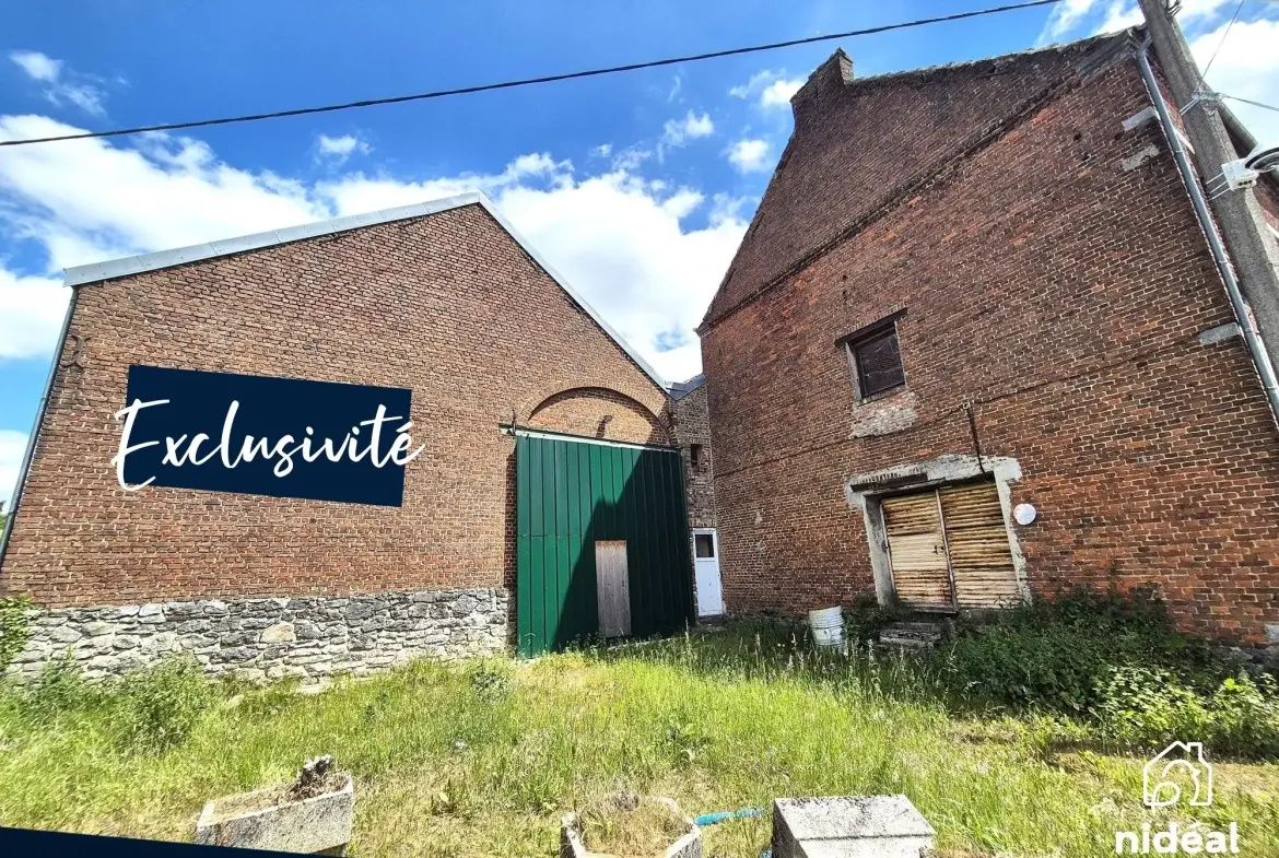 Granges brutes à vendre pour loft ou stockage à la frontière belge 