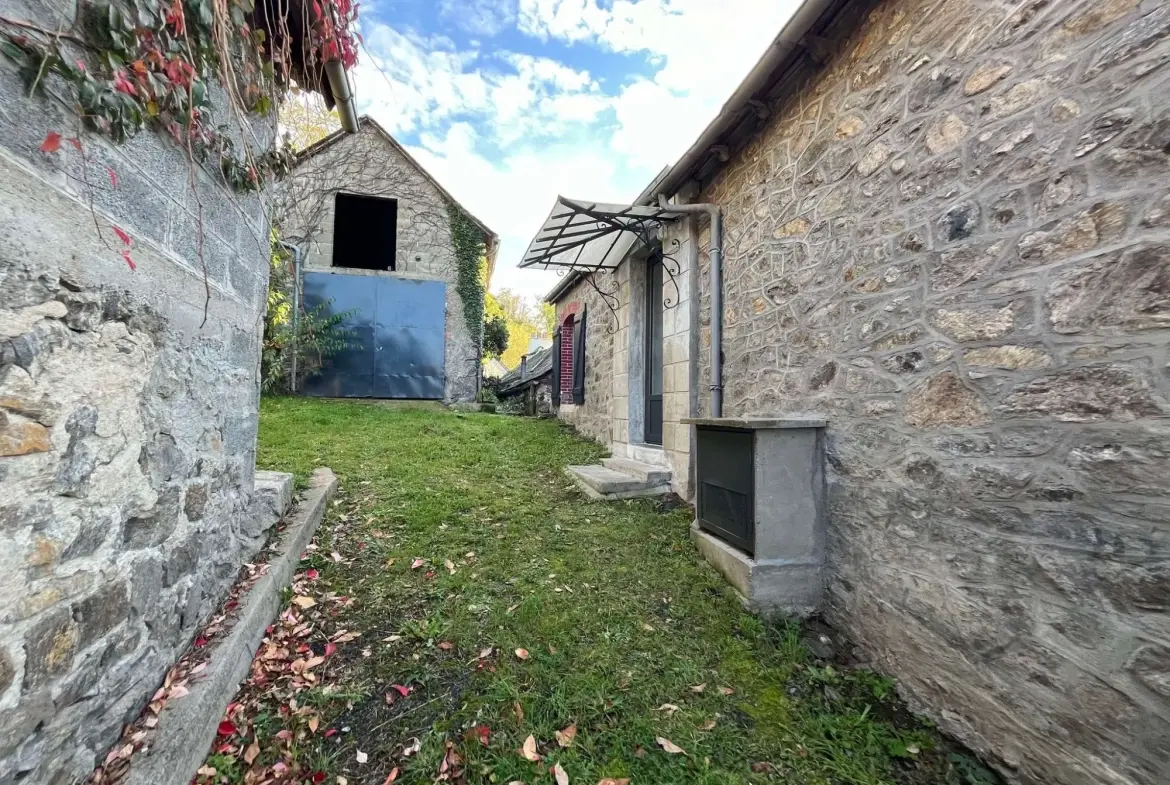 Maison Charmante maison rénovée à Vebret avec jardin et garage, louée jusqu'en 2026 