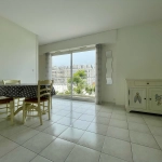 Studio en centre-ville des Sables-d'Olonne, proche plage, avec balcon et cave