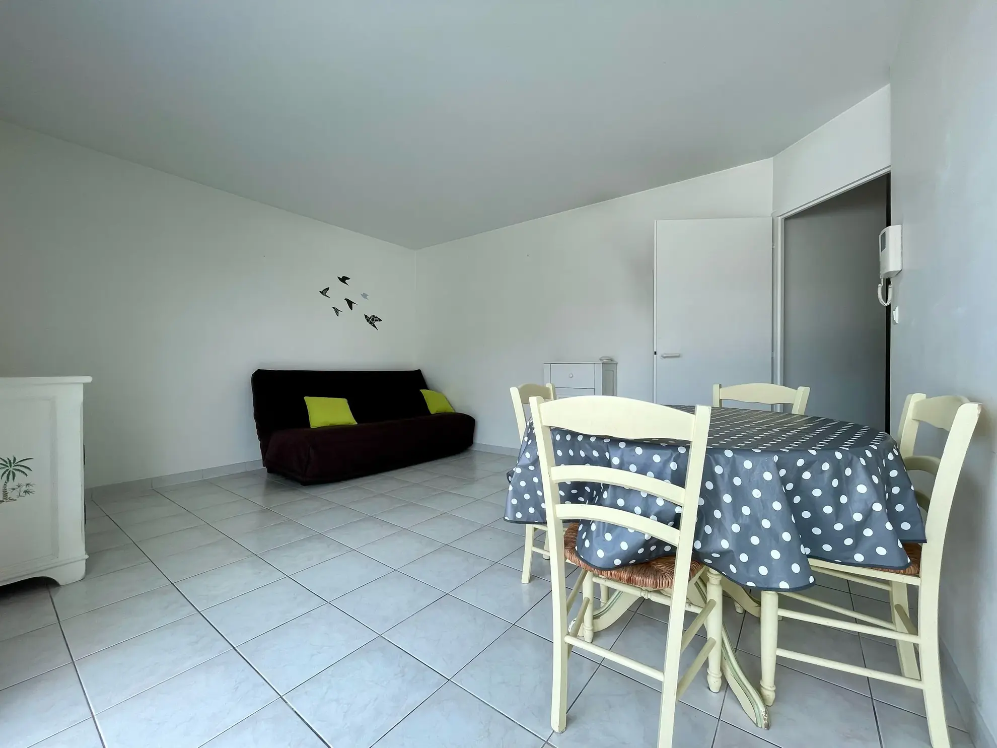 Studio en centre-ville des Sables-d'Olonne, proche plage, avec balcon et cave 