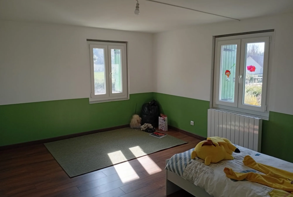 Grande maison de 12 pièces à Foussemagne avec terrain de 21 ares 
