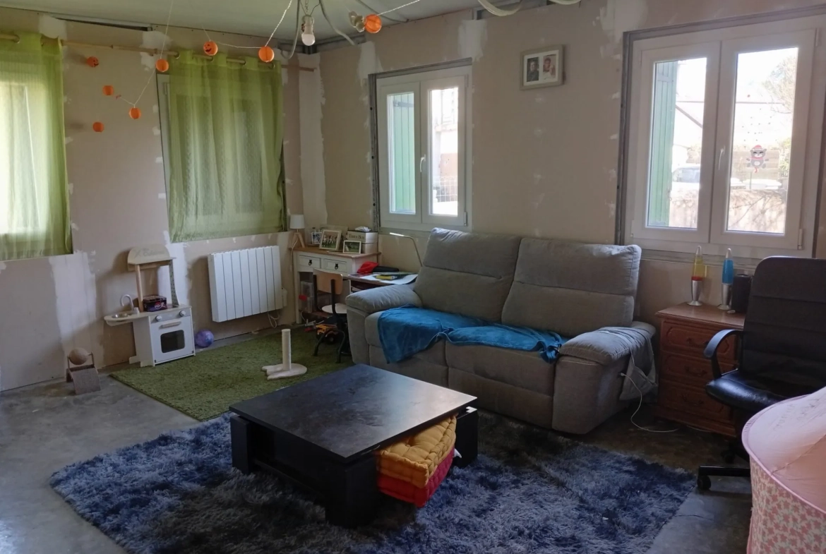 Grande maison de 12 pièces à Foussemagne avec terrain de 21 ares 