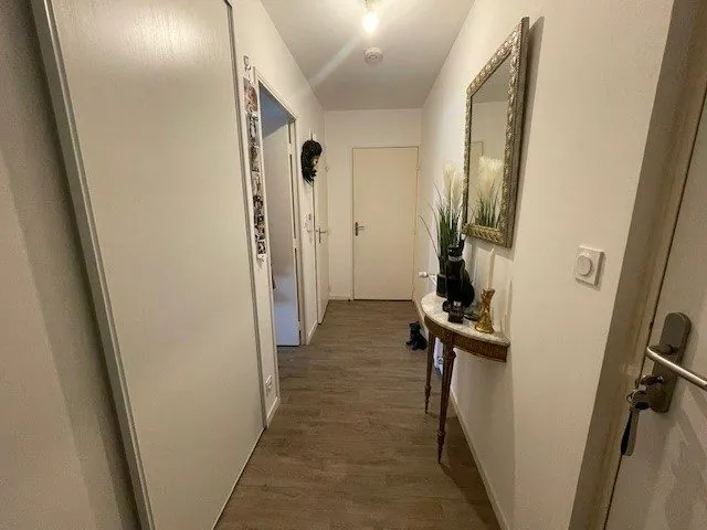 Vente appartement T2 lumineux de 48,87 m² avec terrasse à Rennes 
