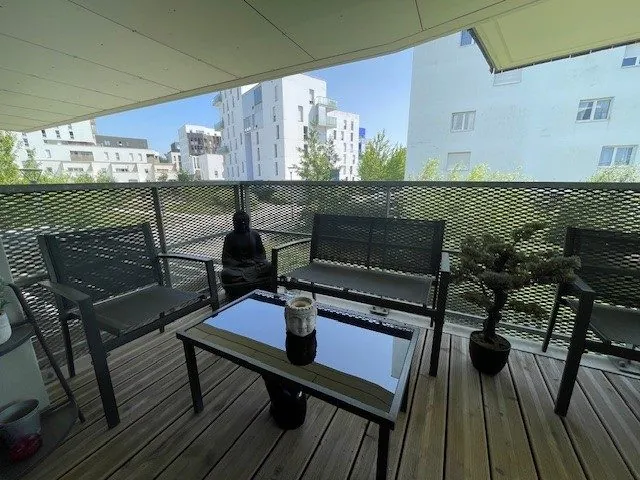Vente appartement T2 lumineux de 48,87 m² avec terrasse à Rennes 