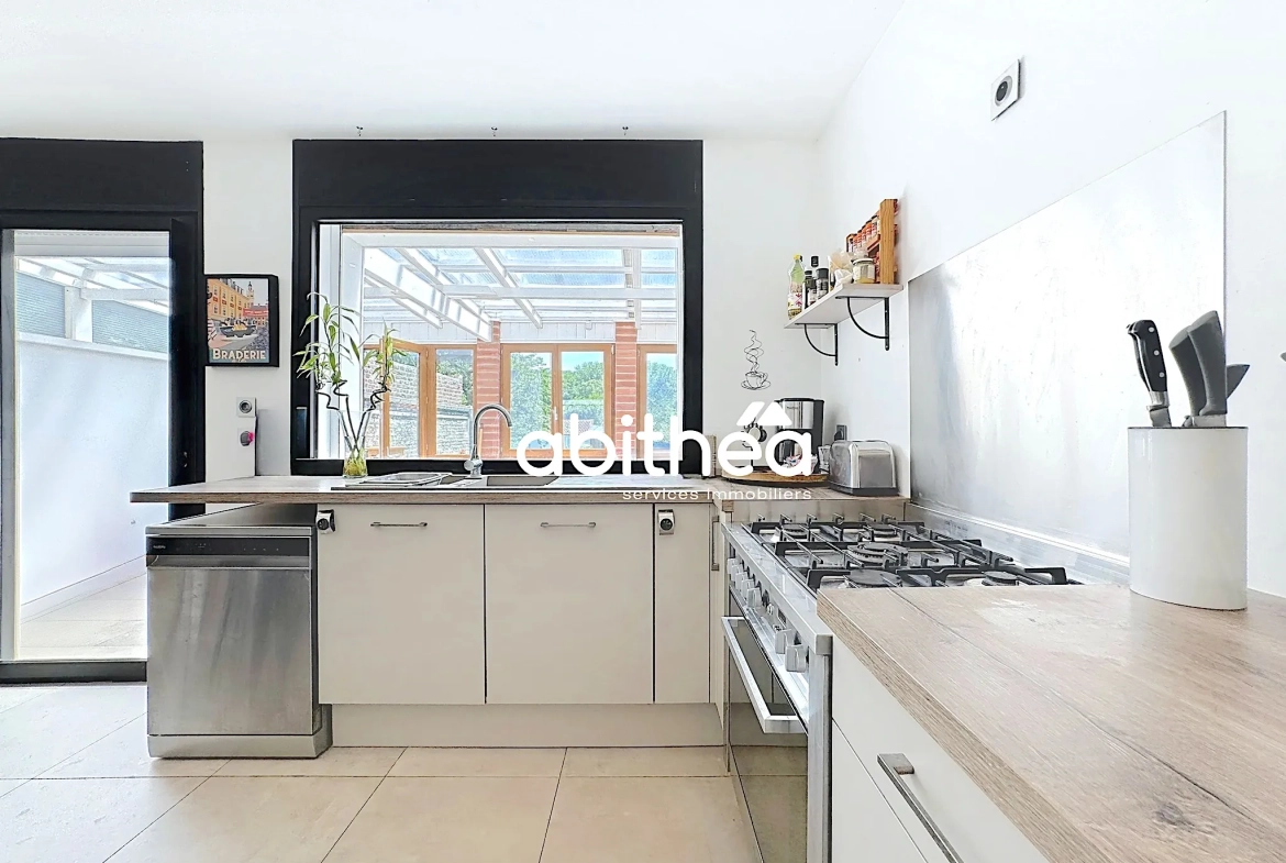 Belle maison familiale de 144 m² à Roeux proche Arras avec jardin et garage 