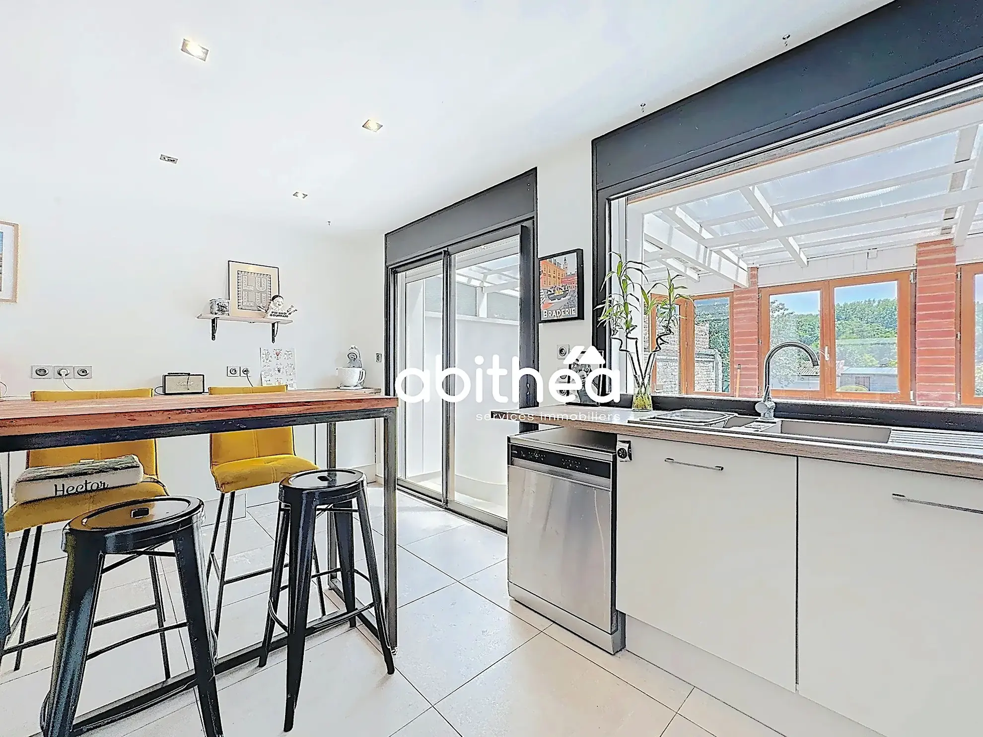 Belle maison familiale de 144 m² à Roeux proche Arras avec jardin et garage 