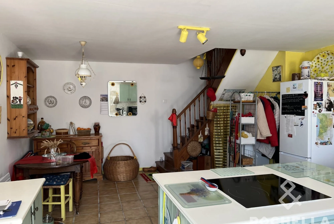 Charmante maison de hameau sans vis-à-vis avec terrasse à Aulnay-de-Saintonge 
