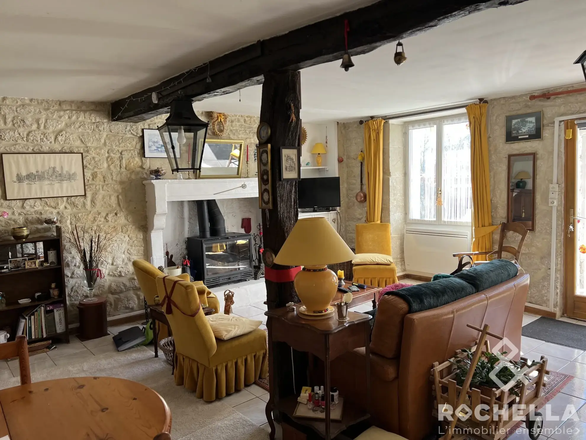 Charmante maison de hameau sans vis-à-vis avec terrasse à Aulnay-de-Saintonge 