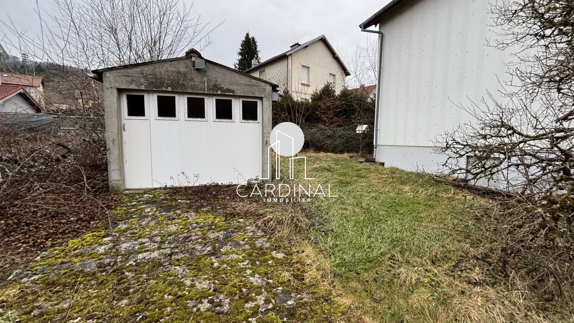 Maison à vendre à Cravanche - 77 m² avec terrain arboré 