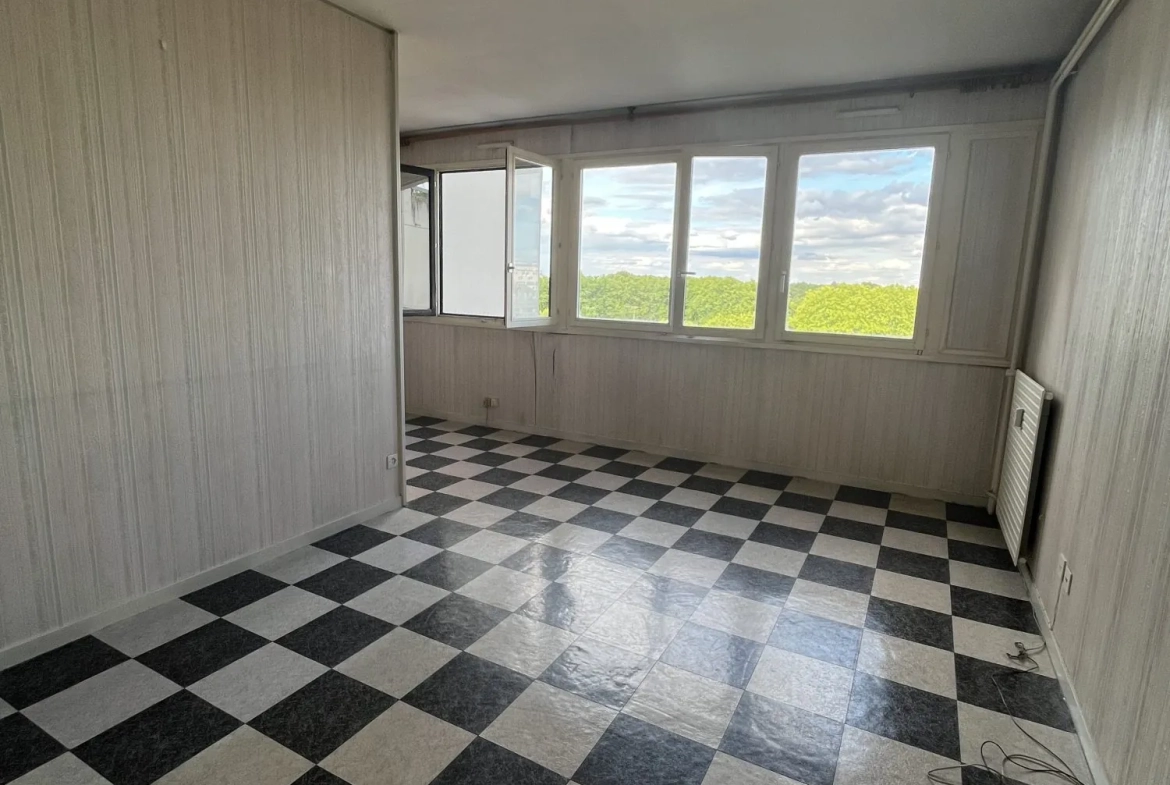 Appartement 3 pièces de 57m² à Évry-Courcouronnes, idéal investissement 