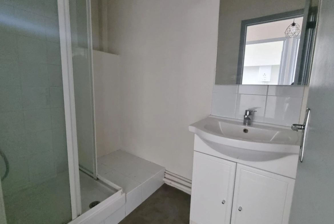 Appartement T2 à vendre à Toulouse – 43m² avec balcon et parking extérieur 