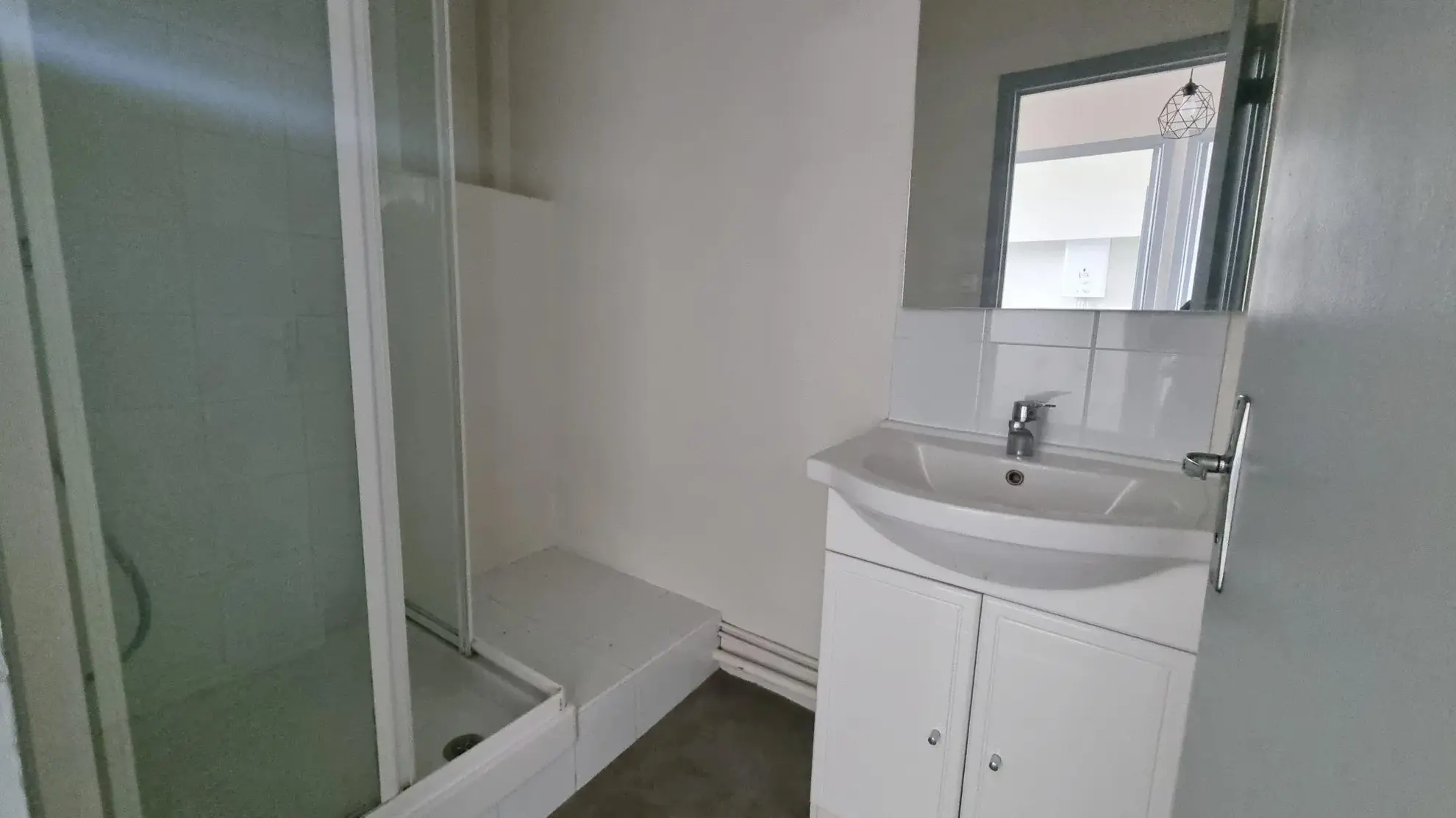 Appartement T2 à vendre à Toulouse – 43m² avec balcon et parking extérieur 