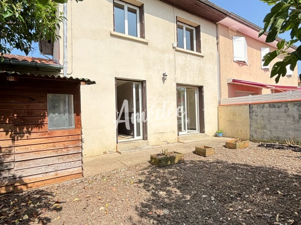 Maison familiale à rénover avec jardin et garage dans le secteur du Stadium à Albi