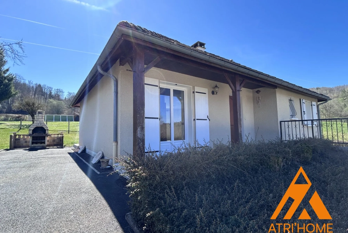 Maison indépendante avec sous-sol et terrain à Arpajon-sur-Cère - 98 m² 