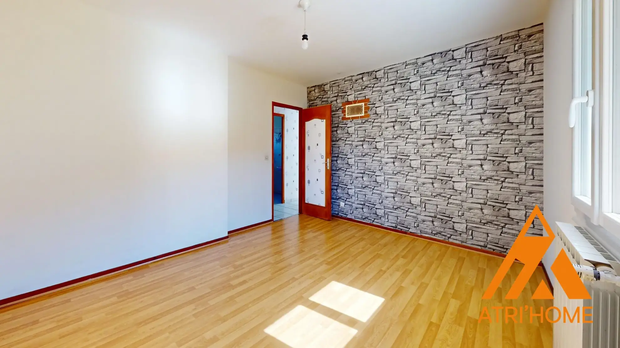 Maison indépendante avec sous-sol et terrain à Arpajon-sur-Cère - 98 m² 