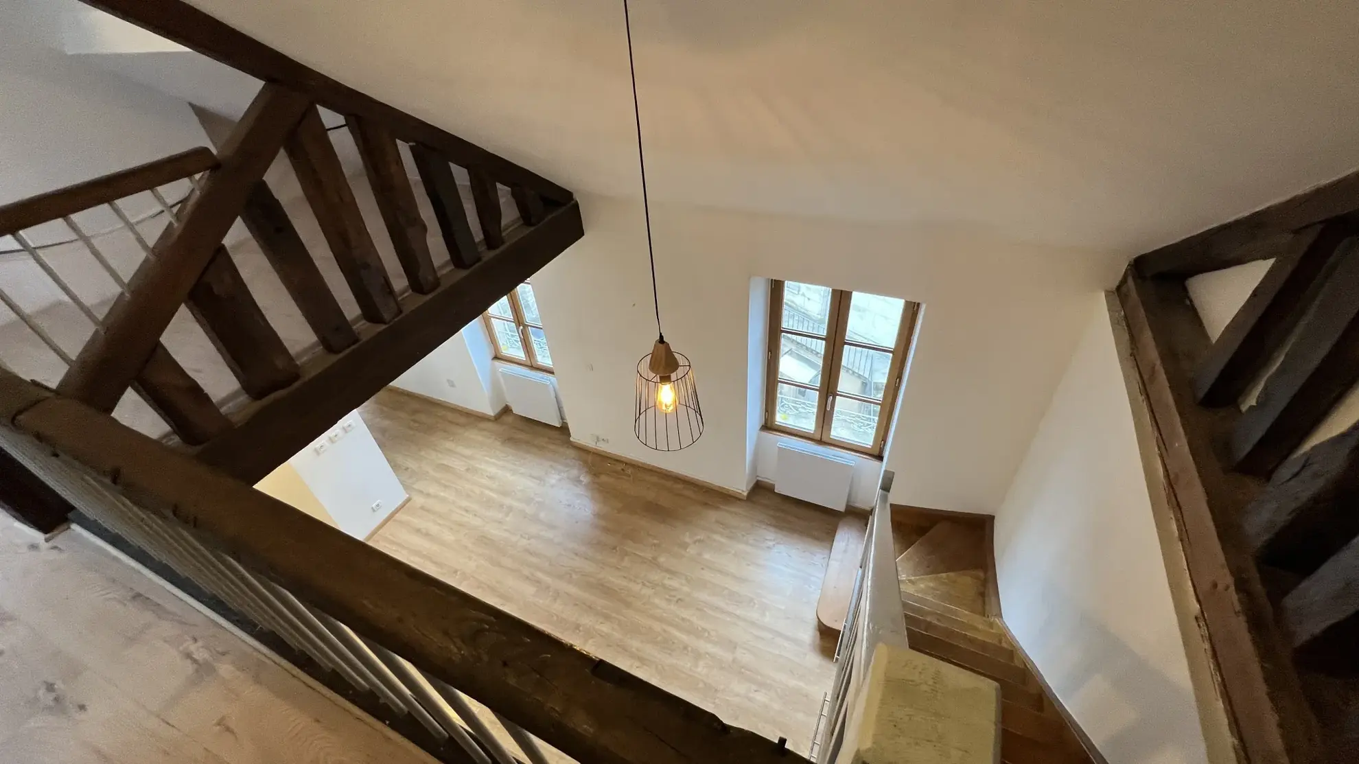 Appartement de caractère avec vue exceptionnelle à Avallon (89) 