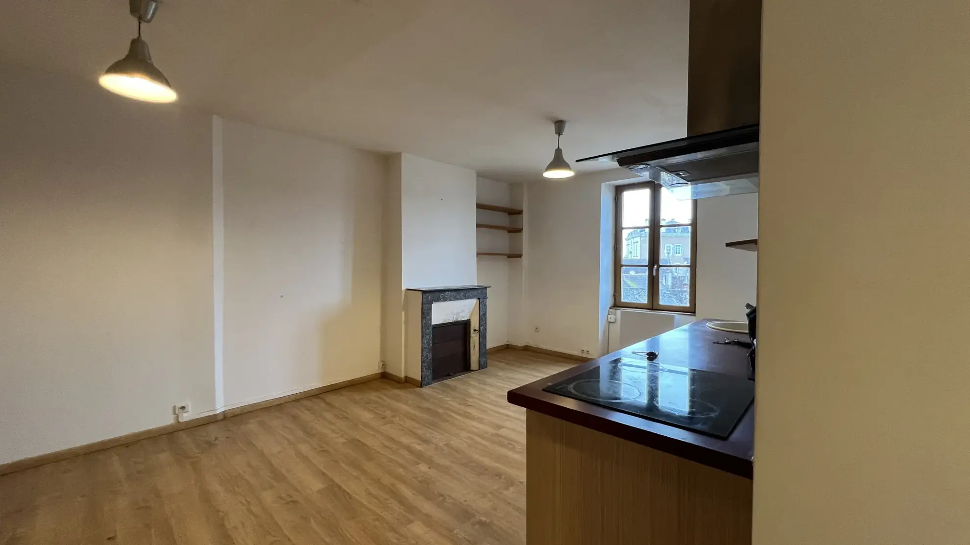 Appartement de caractère avec vue exceptionnelle à Avallon (89) 